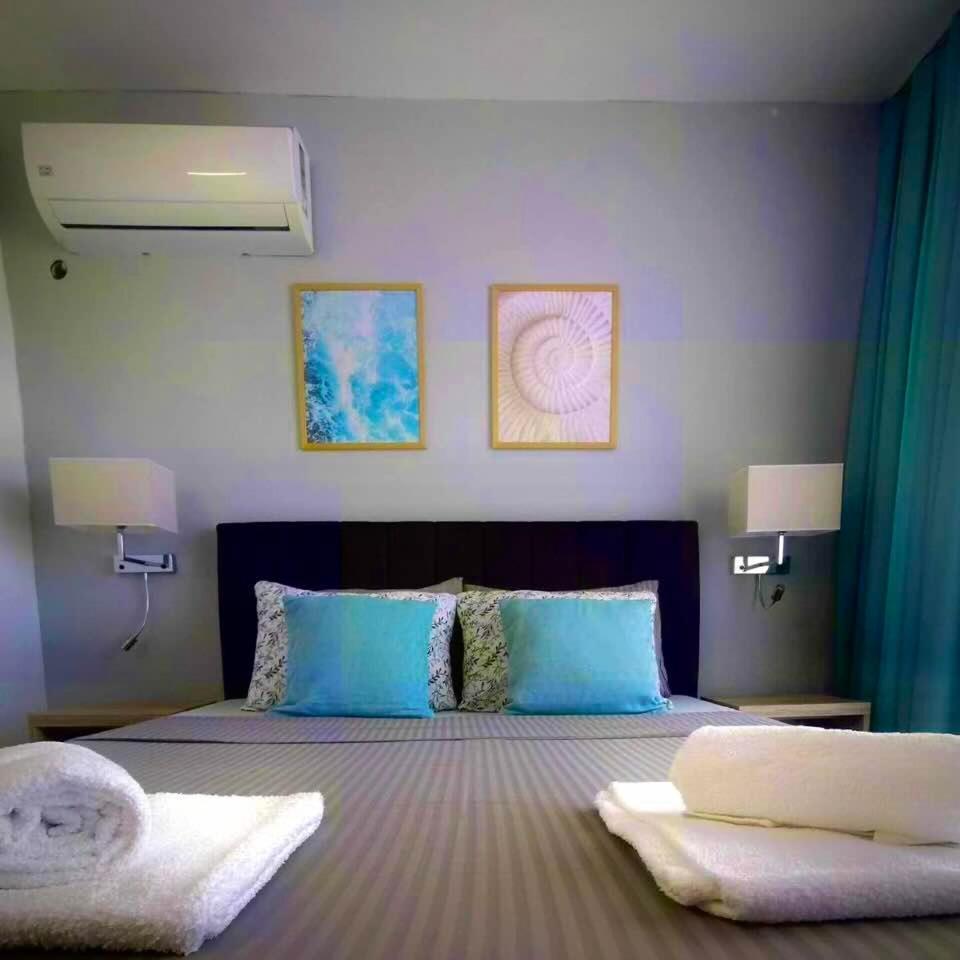 Blue Breeze Hotel Sinemoretz Bagian luar foto